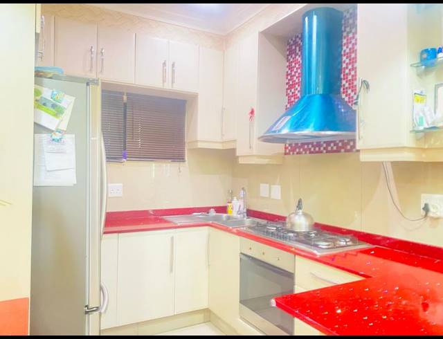 2 BEDROOM PROPERTY TO RENT IN CLARE HILLS